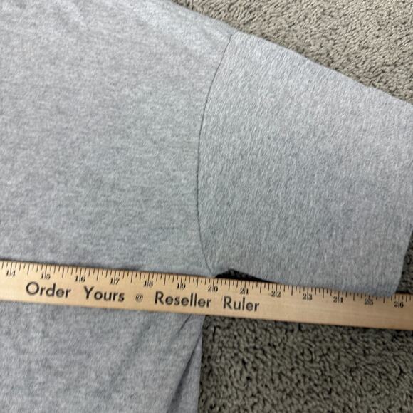 Wisconsin Badgers Shirt Mens Large Gray Red Short Sleeve NCAA Champion Casual - Picture 7 of 8